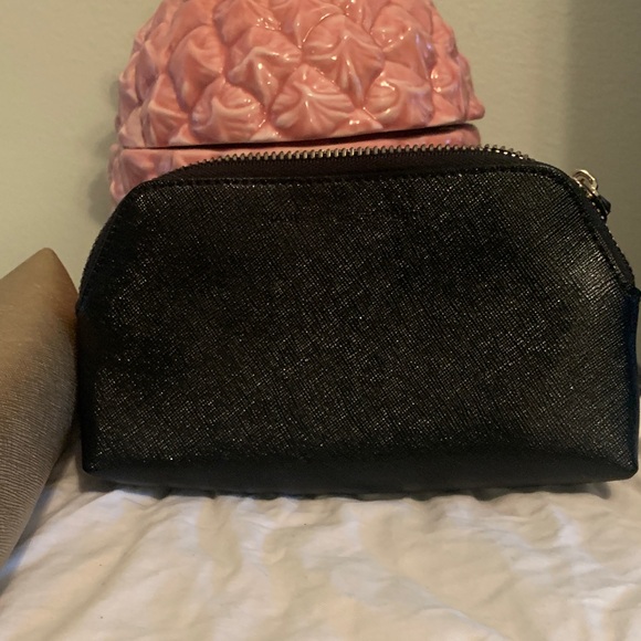 NWT Diane Von Furstenberg Cosmetic Pouch Set - Picture 3 of 8